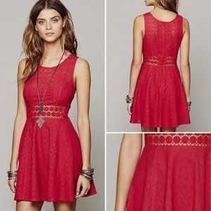Free People Fitted with Daisies Lace Dress 12 EUC
